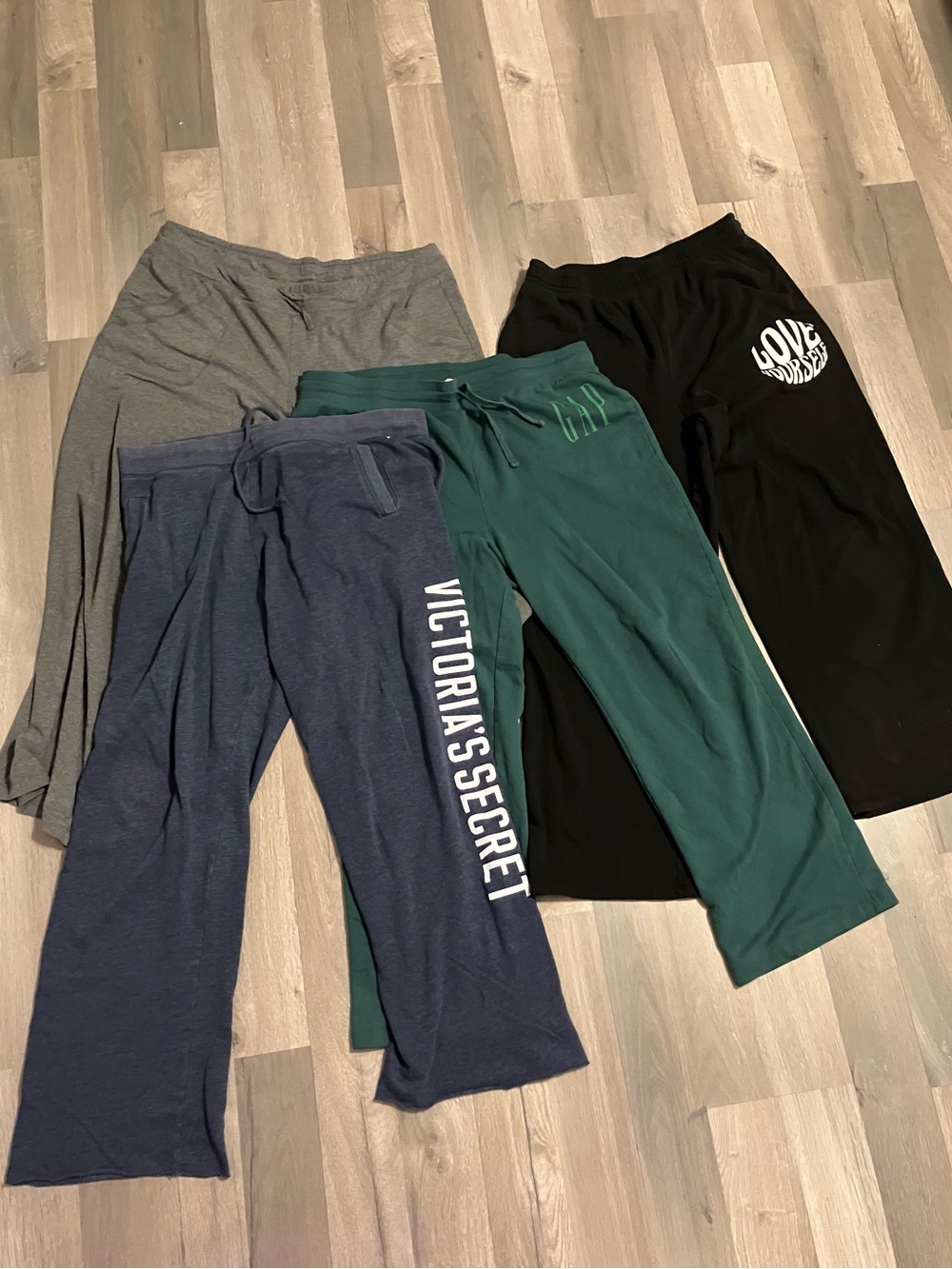 4pk Sweatpants Bundle - Navy, Green, Black, Gray